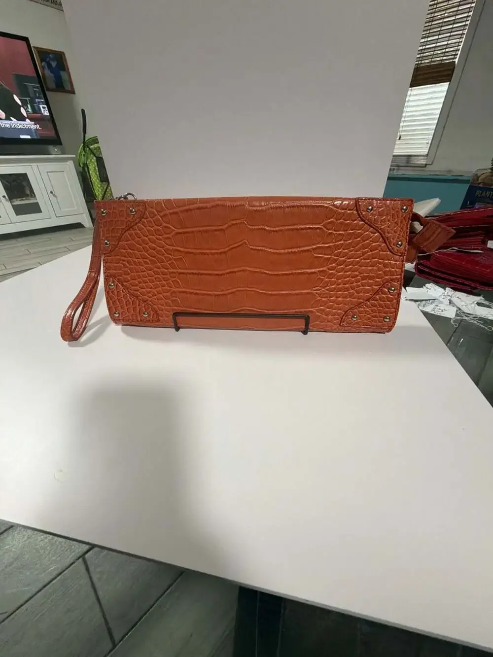 Claudia Firenze Italy Orange Faux Croc Embossed Leather Wristlet Clutch